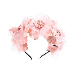 Blomsterkrans p� h�rb�jle rosa