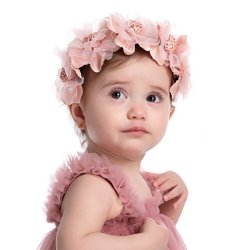 Blomsterkrans p� h�rb�jle m�rk r�d