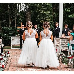 Blondekjole med chiffonsk�rt uden �rmer hvid