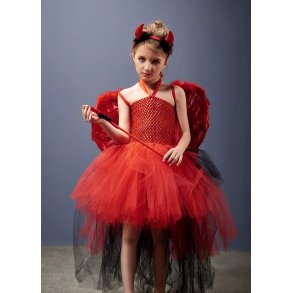 Djvlekjole med tilbehr