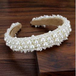 H�rb�jle med perler creme