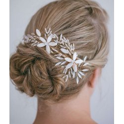 H�rclip med hvide perleblomster