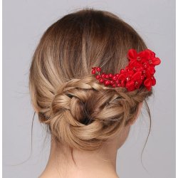 H�rkam med r�de stofblomster