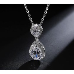 Halsk�de Madeleine 