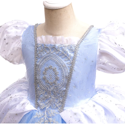 Askepot kjole lysebl 