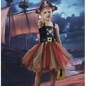 Piratkjole med tilbehr - UDGR